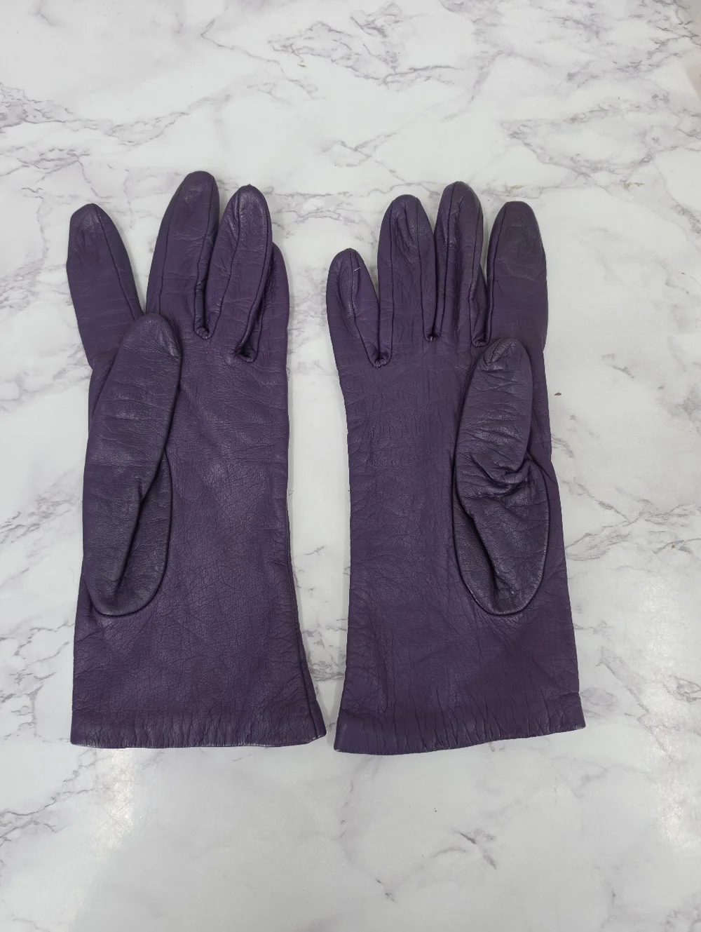 Grandoe Deep Purple Leather Driving Gloves